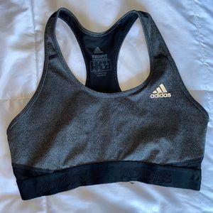Adidas Sports Bra ✨